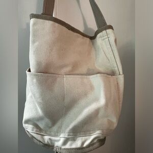 Everlane Canvas Bucket Bag-slightly used